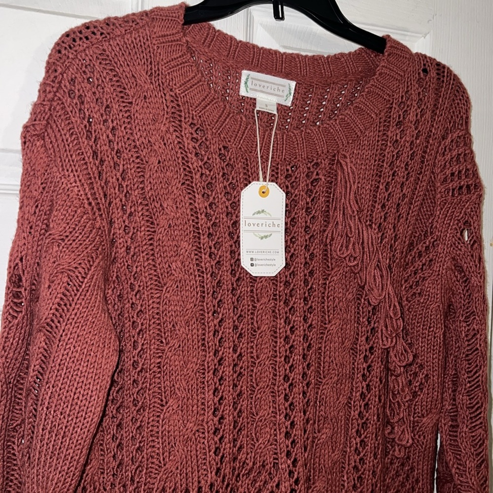 Love Richie Rust Brick Distressed Cable Knit Sweater Top NWT - Picture 6 of 14